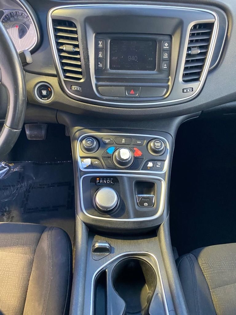 Used 2015 Blue Chrysler Limited image 3