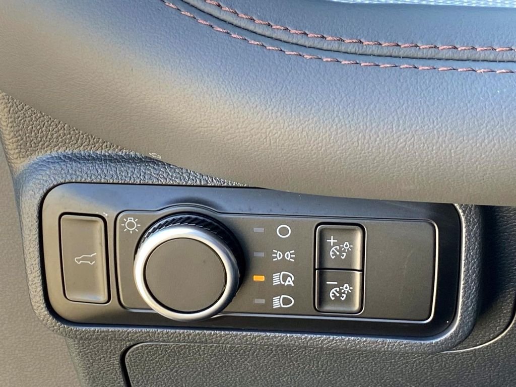Used 2026 White Ford Active image 21
