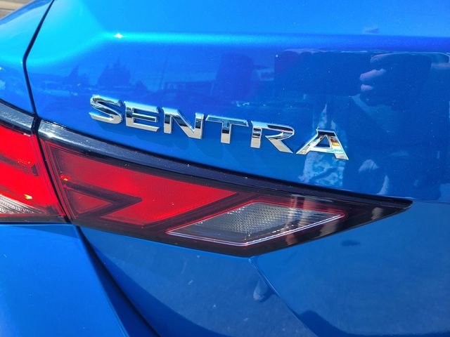 Used 2025 Blue Nissan SV image 10