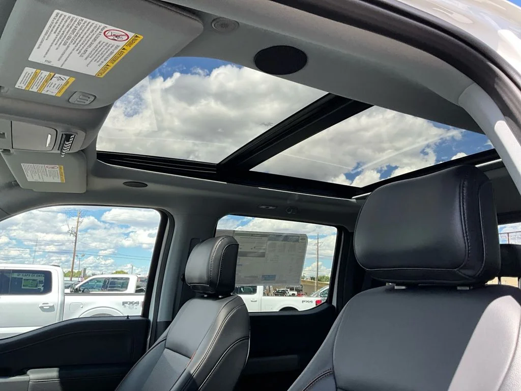 New 2026 Star White Metallic Tri-Coat Ford LARIAT image 18