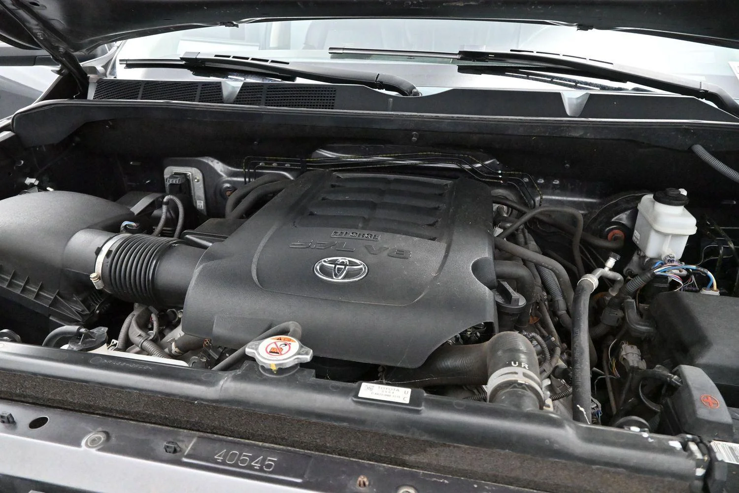 Used 2020 Magnetic Gray Metallic Toyota SR5 image 34