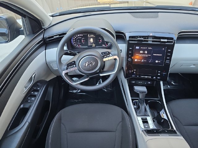 Used 2024 Black Hyundai SEL image 16