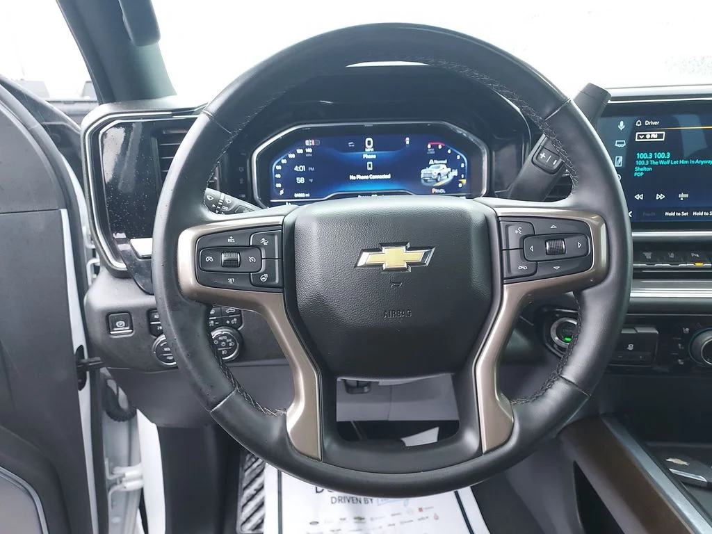 Used 2024 Beige Chevrolet High Country image 20