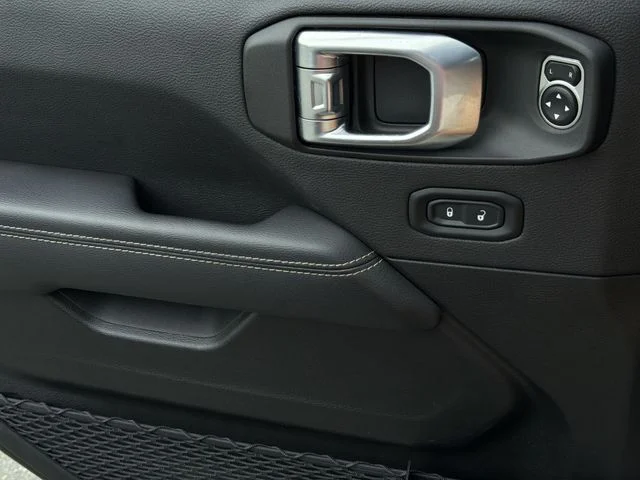 Used 2023 Black Jeep Rubicon image 31