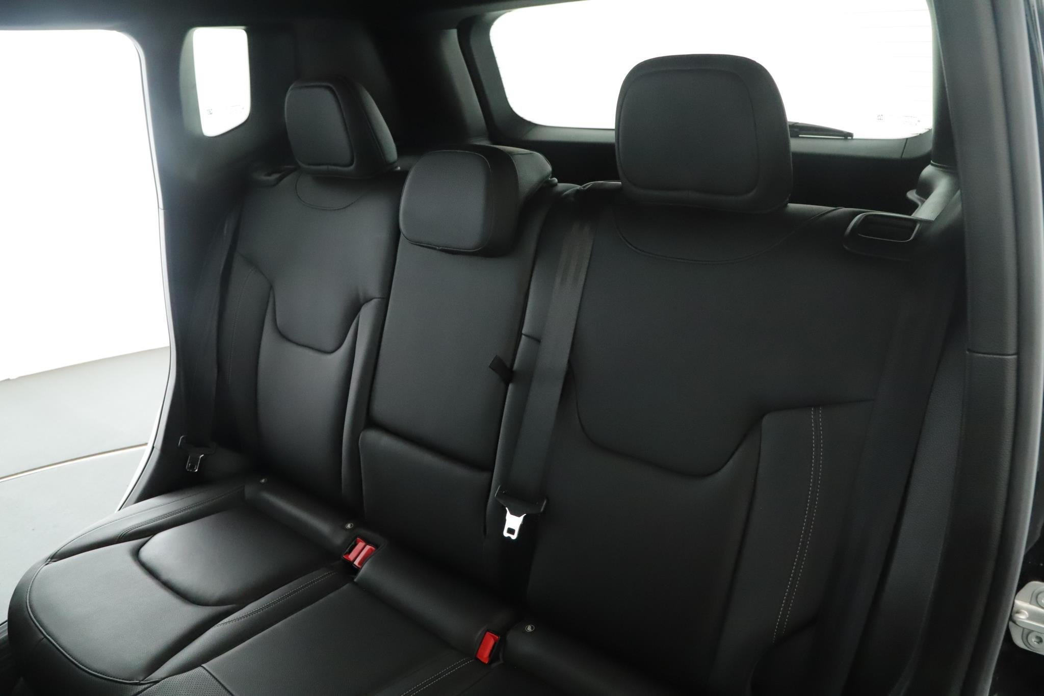 Used 2020 Black Clearcoat Jeep High Altitude 4x4 image 5