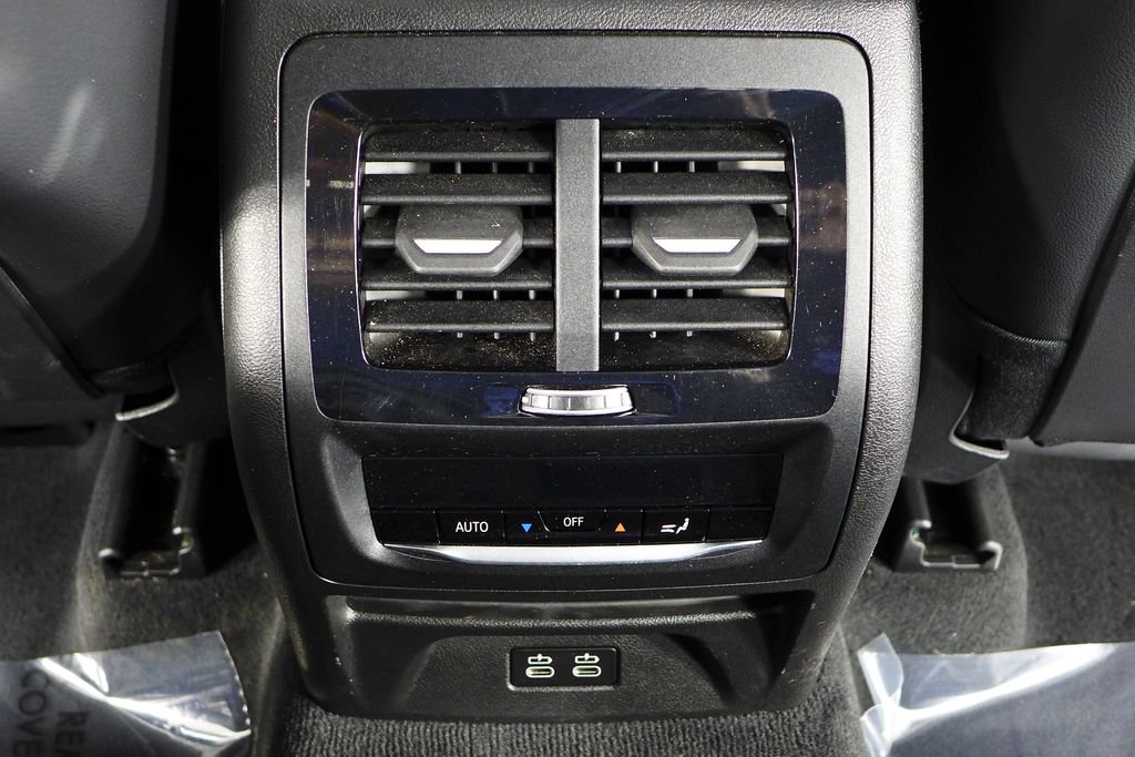 Used 2023 Jet Black BMW sDrive30i image 24