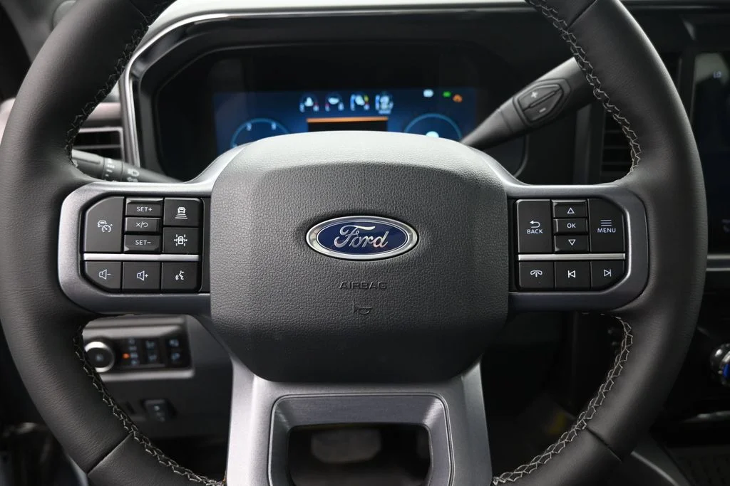 New 2026 Glacier Gray Metallic Tri-Coat Ford Lariat image 11