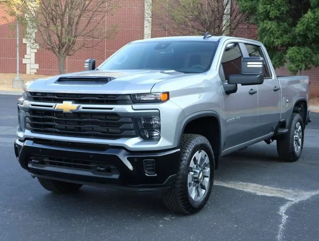 New 2026 Sterling Gray Metallic Chevrolet Custom image 25