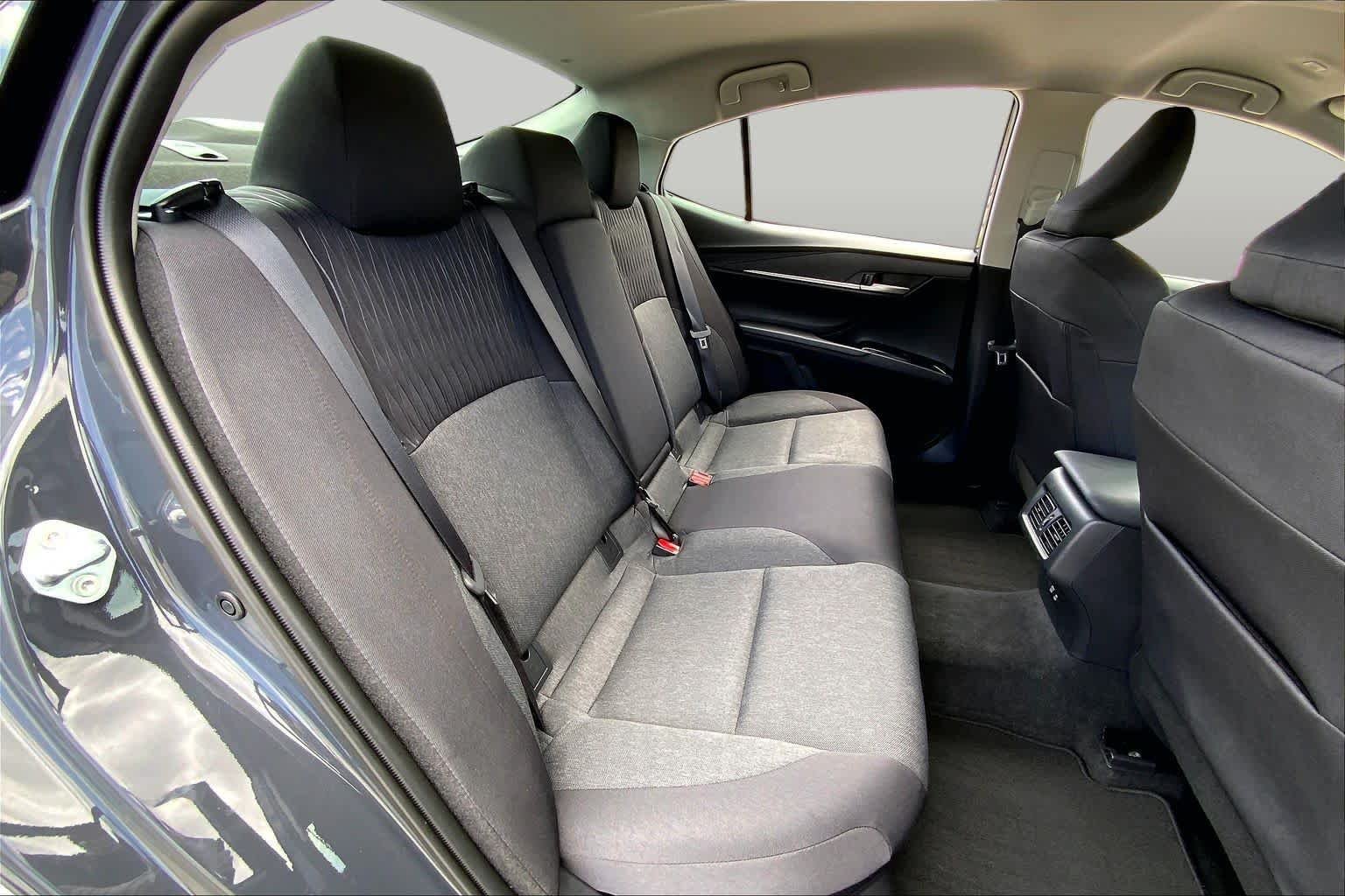 Used 2026 Underground Toyota LE image 19