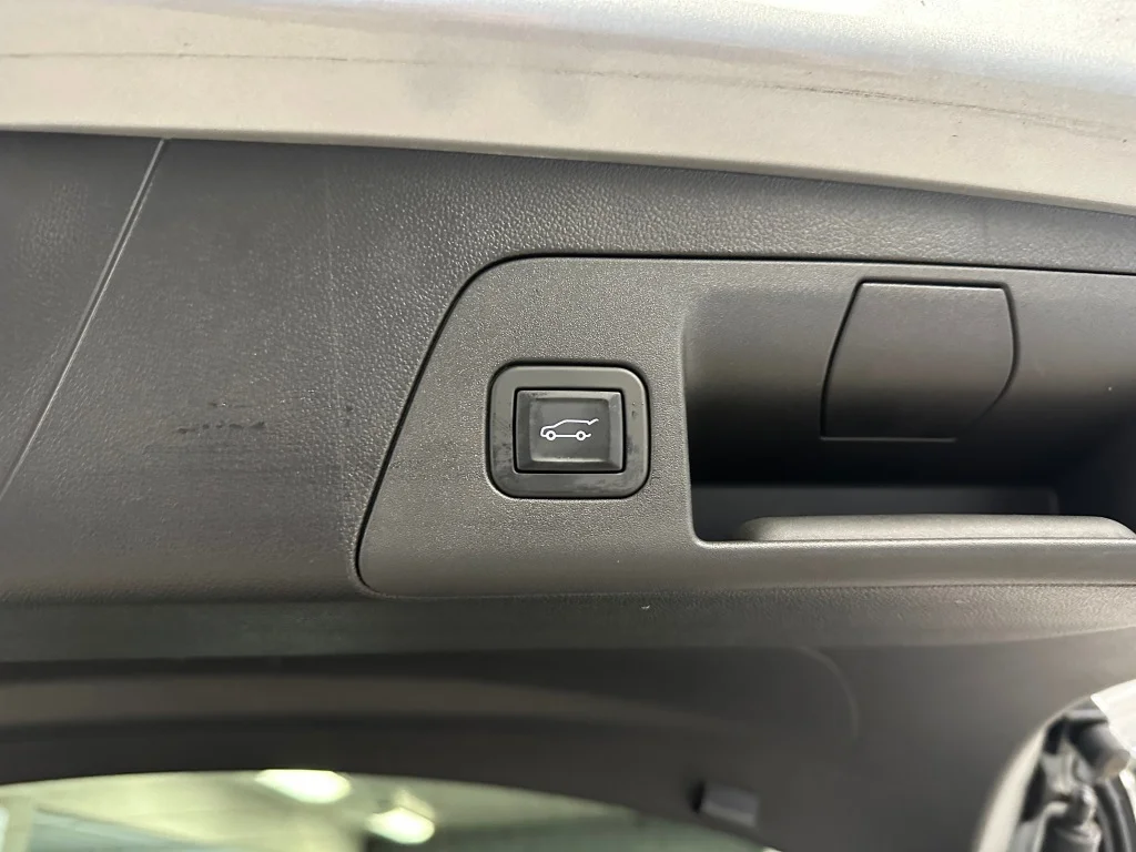 2023 Buick Envision Essence - Photo 26