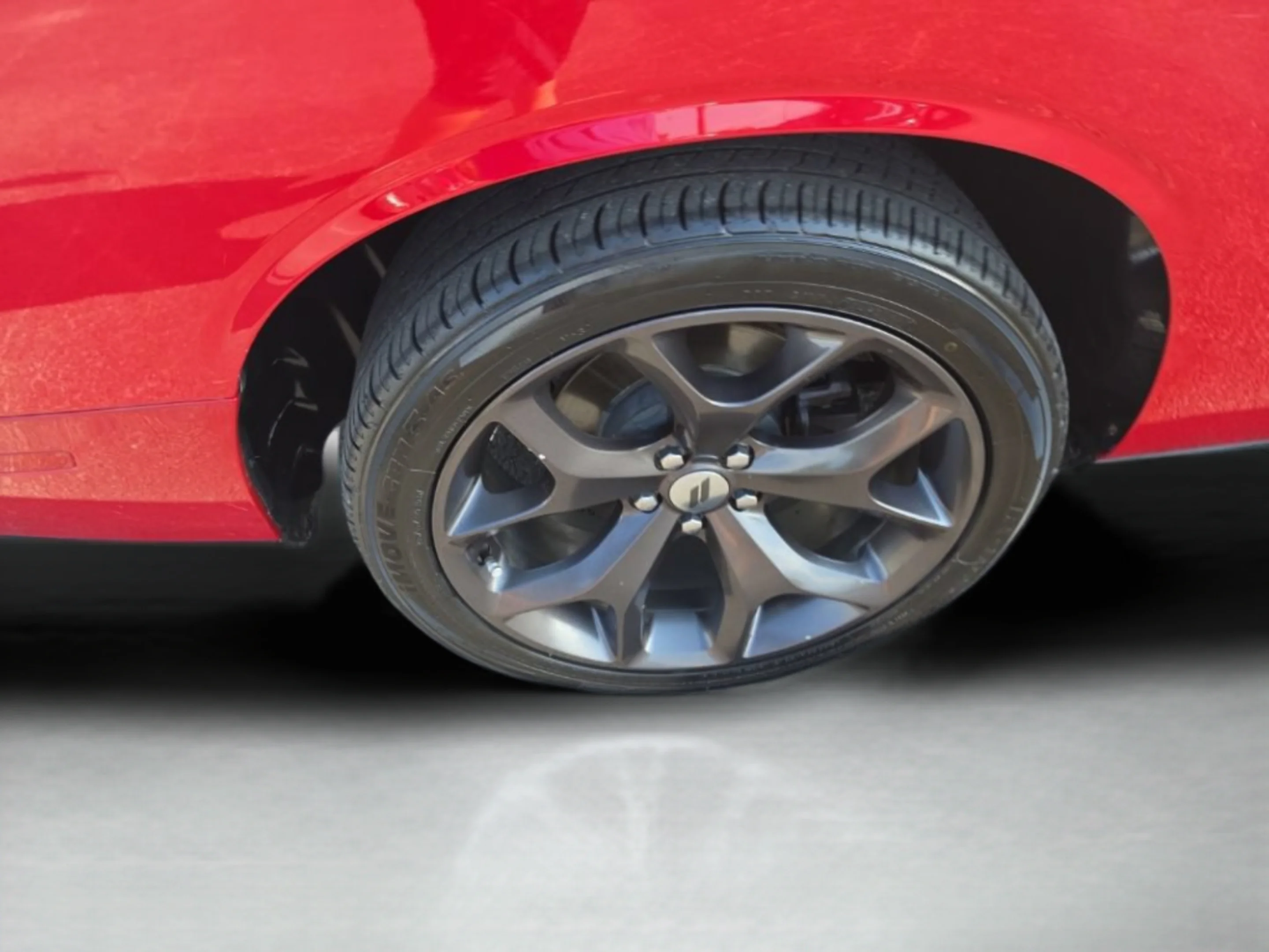 Used 2017 Red Dodge SXT Plus image 31