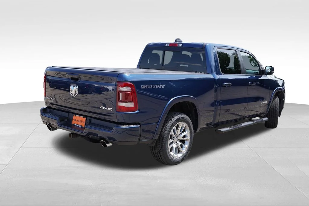 Used 2022 Patriot Blue Pearlcoat Ram Laramie image 5
