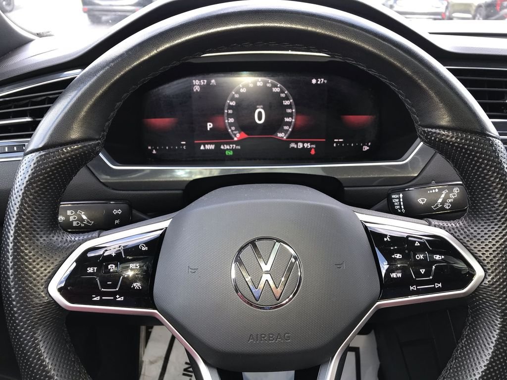 Used 2023 Black Volkswagen 2.0T SE R-Line Black image 14