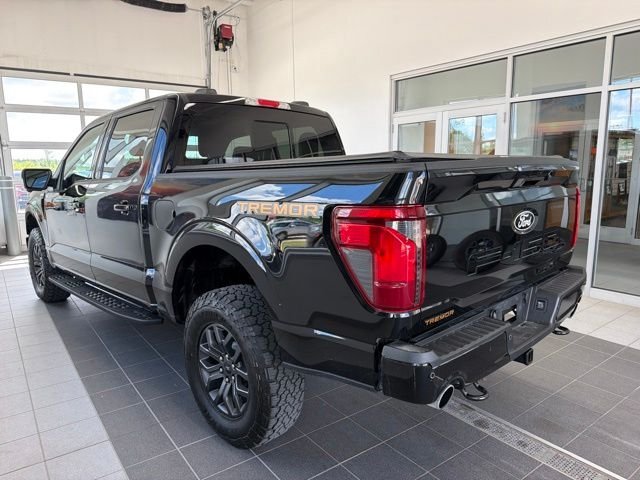 Used 2025 Black Ford Tremor image 4
