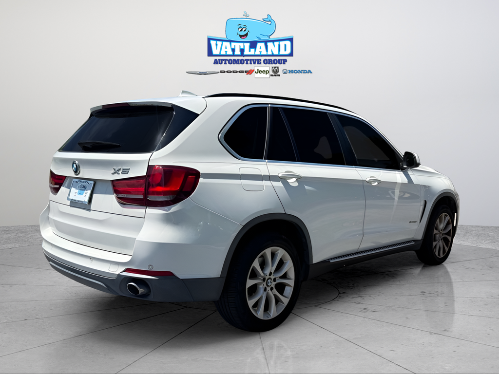 Used 2016 White BMW sDrive35i image 6
