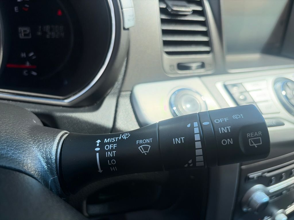Used 2014 Midnight Nissan SV image 34