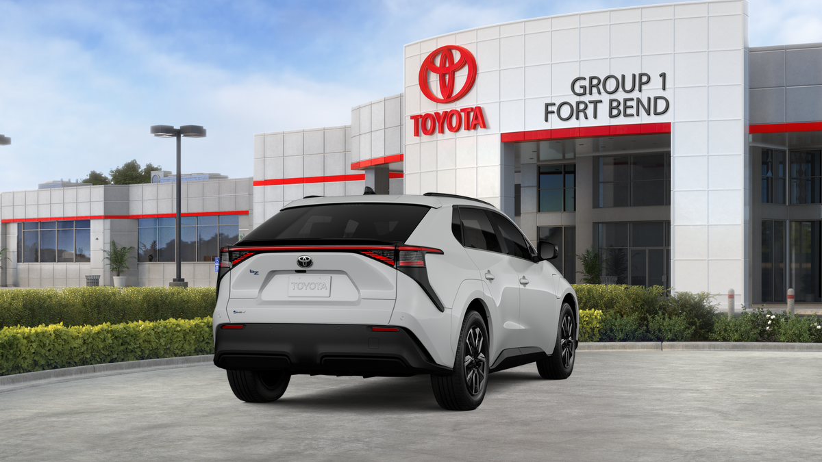 New 2026 Wind Chill Pearl Toyota XLE image 9