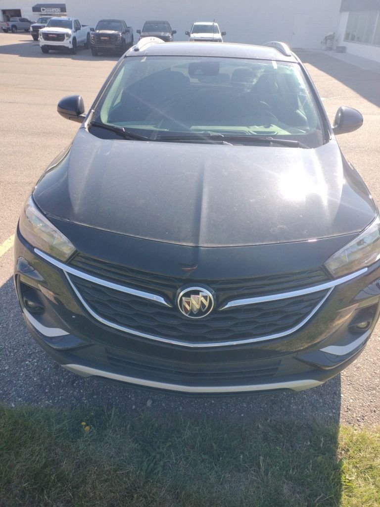 Used 2023 Ebony Twilight Metallic Buick Select image 2