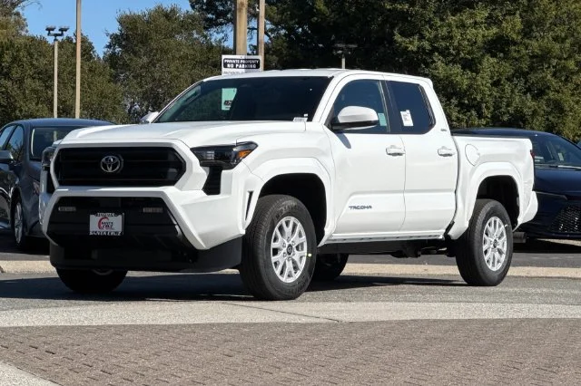 New 2026 Ice Cap Toyota  SR5 image 8