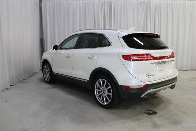 Used 2019 White Lincoln Reserve image 30