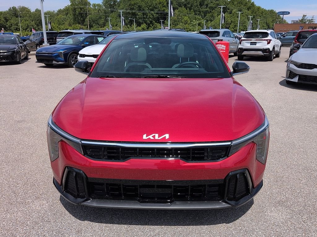 New 2026 Currant Red Kia GT-Line image 3
