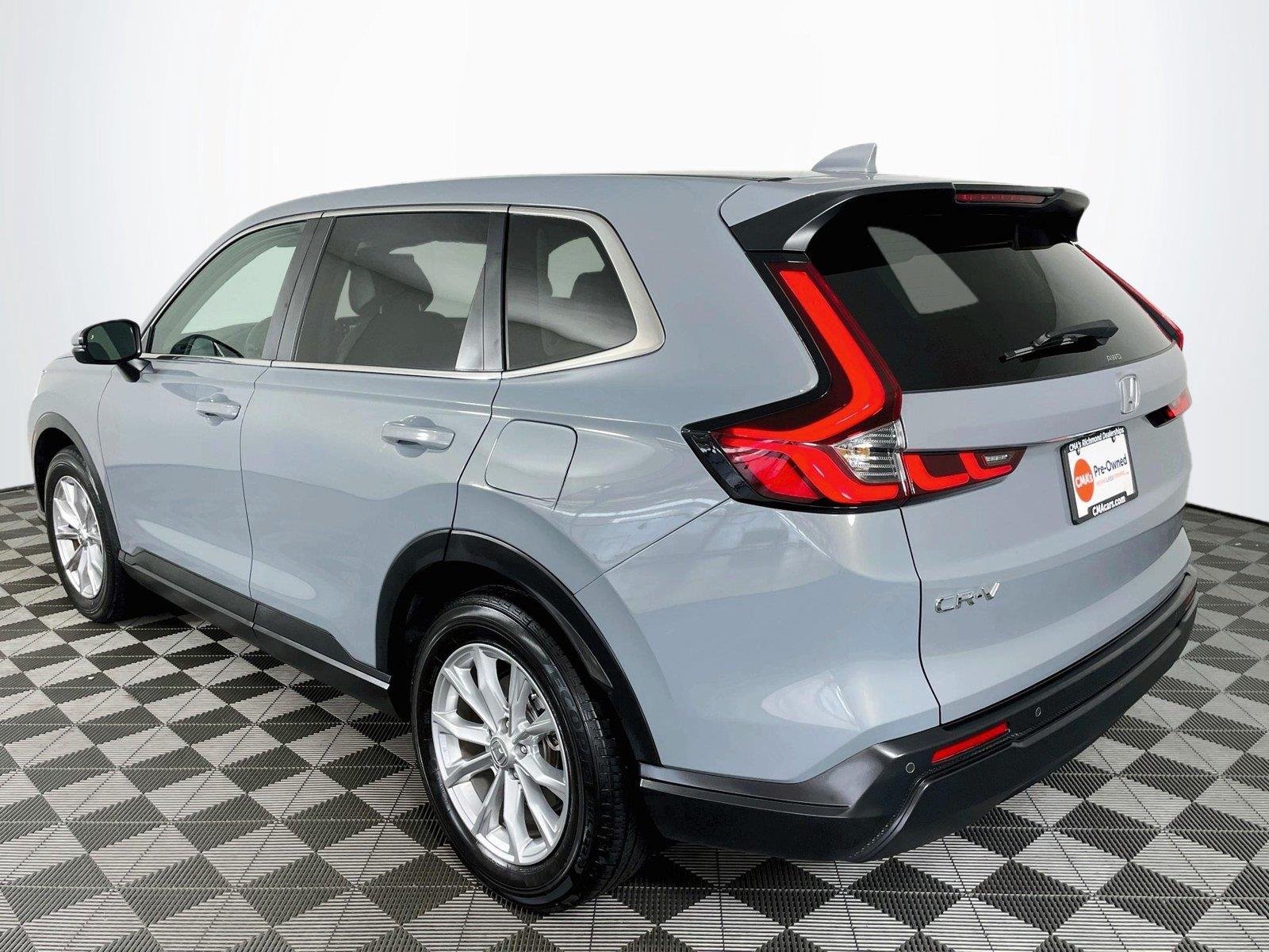 Used 2024 Urban Gray Pearl Honda EX-L image 7