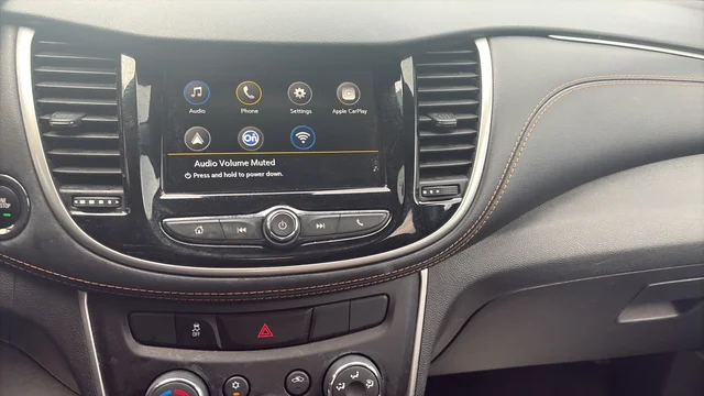 Used 2019 White Chevrolet LT image 12