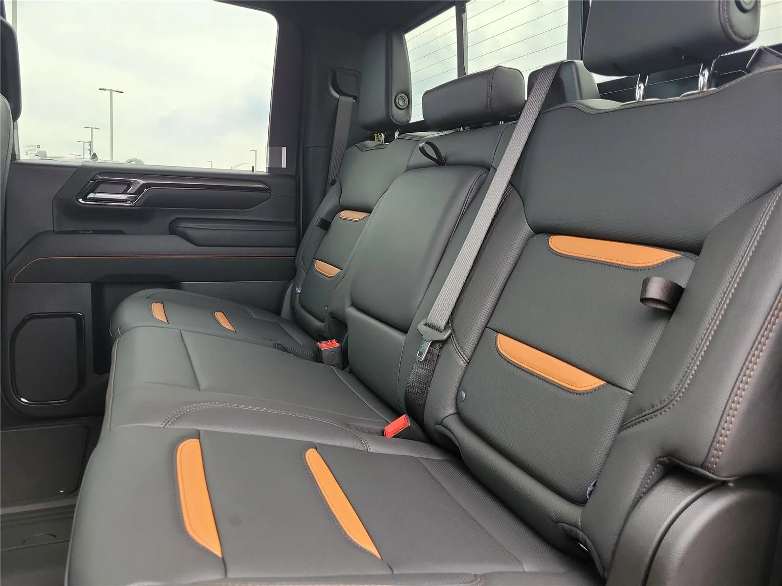 2026 GMC Sierra 2500HD AT4 - Photo 13
