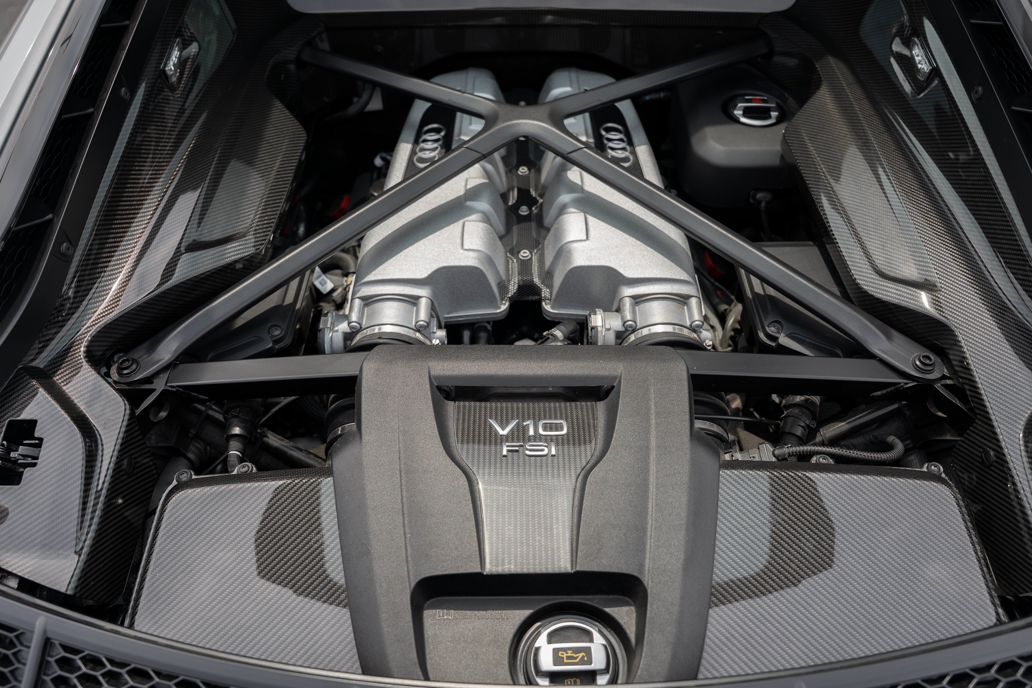 Certified Used 2023 Suzuka Gray Metallic Audi V10 performance image 34