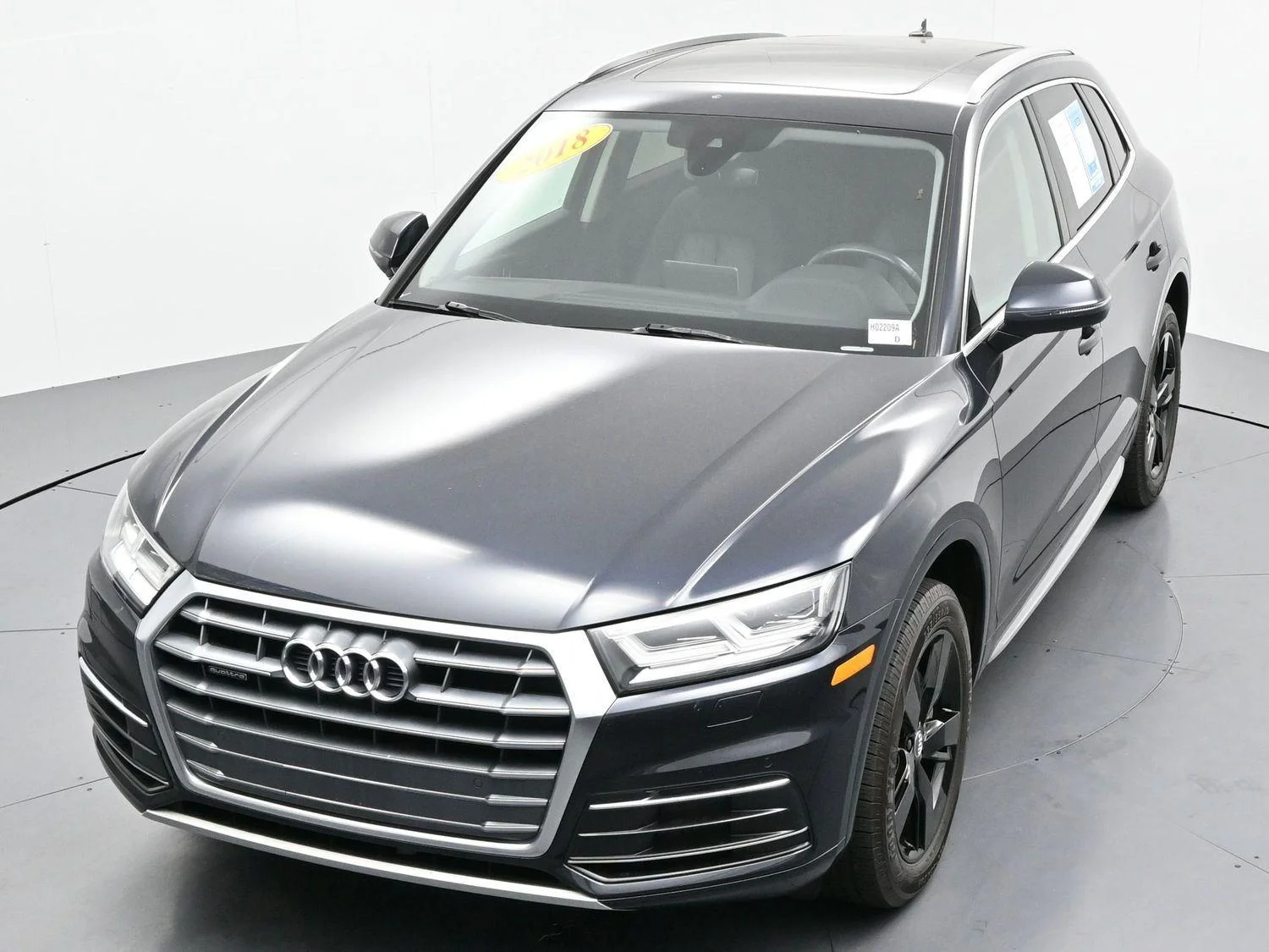 Used 2018 Moonlight Blue Metallic Audi Tech Premium Plus image 39