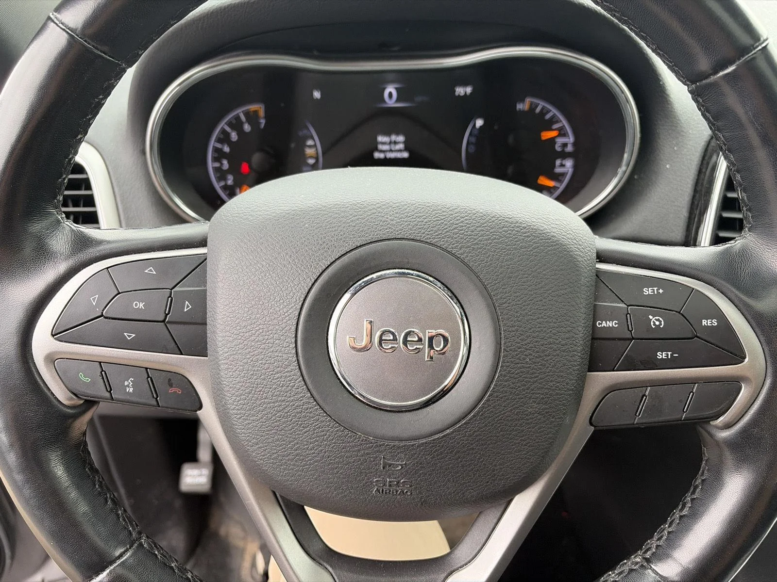 Used 2021 Granite Crystal Metallic Clearcoat Jeep Limited image 18