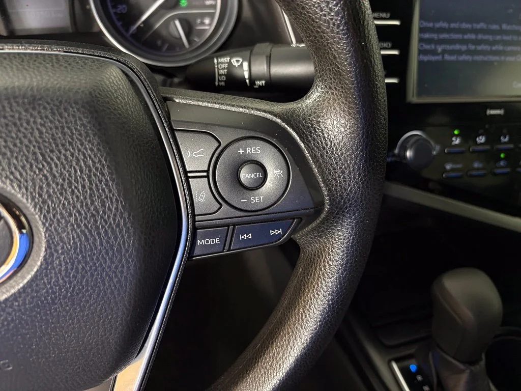 Used 2020 Red Toyota LE image 19