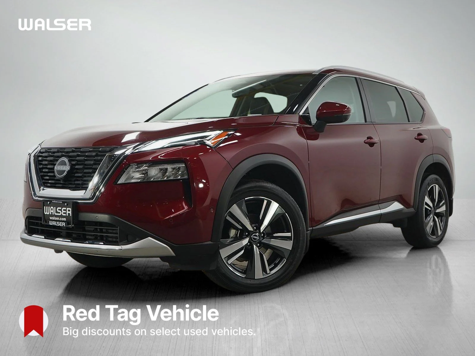 Used 2023 Scarlet Ember Tintcoat Nissan Platinum image 1