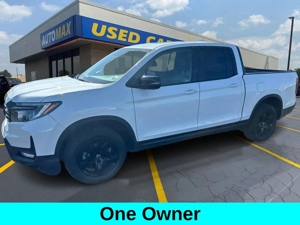 2021 Honda Ridgeline Black Edition's photo