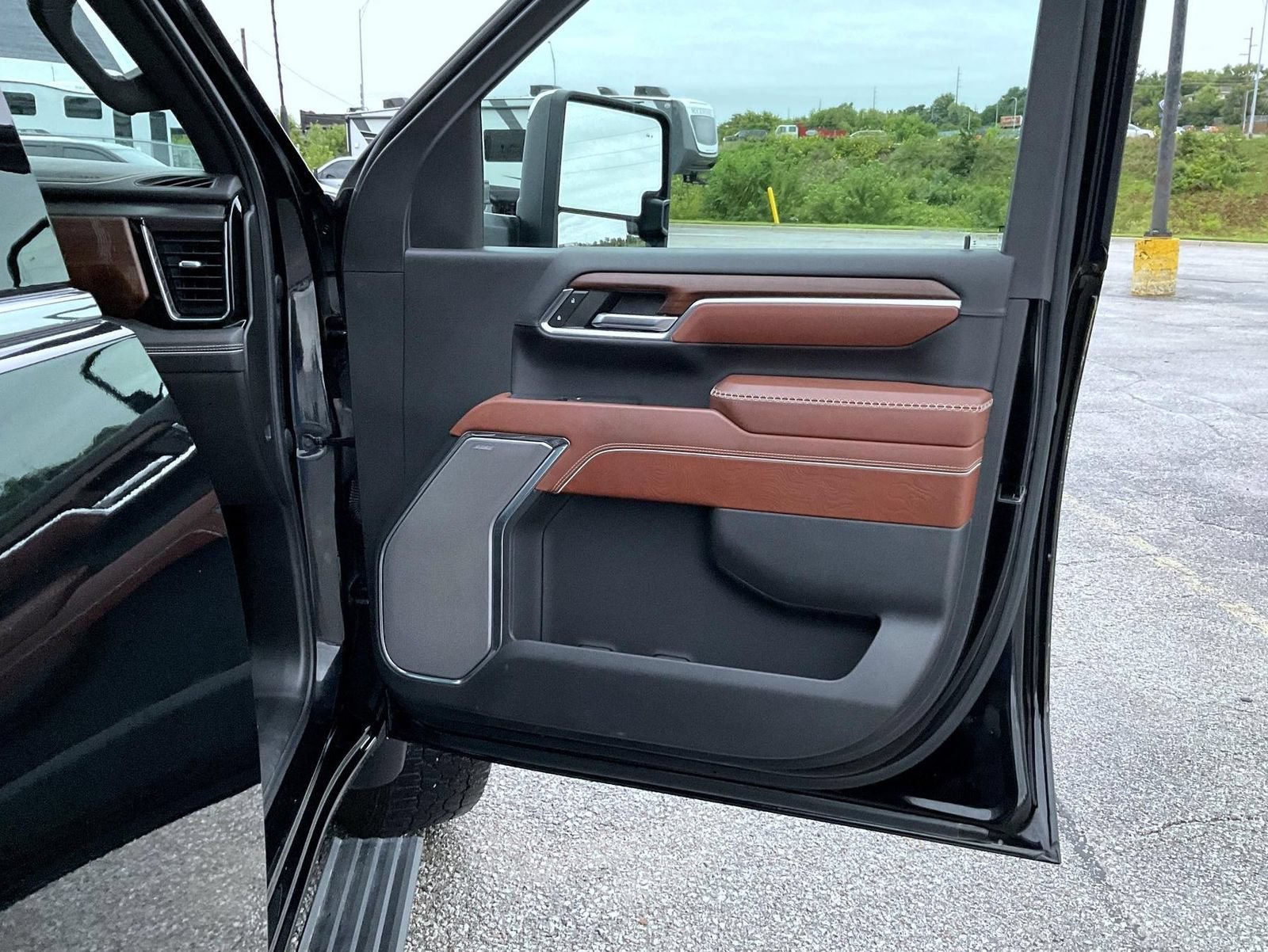 2024 GMC Sierra 2500HD Denali Ultimate - Photo 16