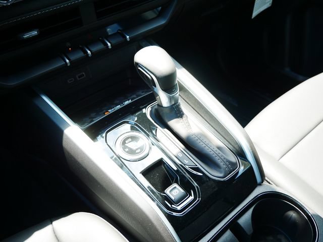 2026 Chevrolet Colorado LT - Photo 13