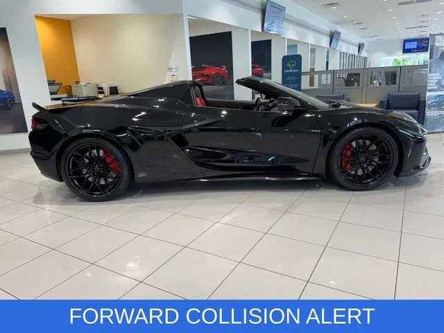 Used 2025 Black Chevrolet Z06 image 8