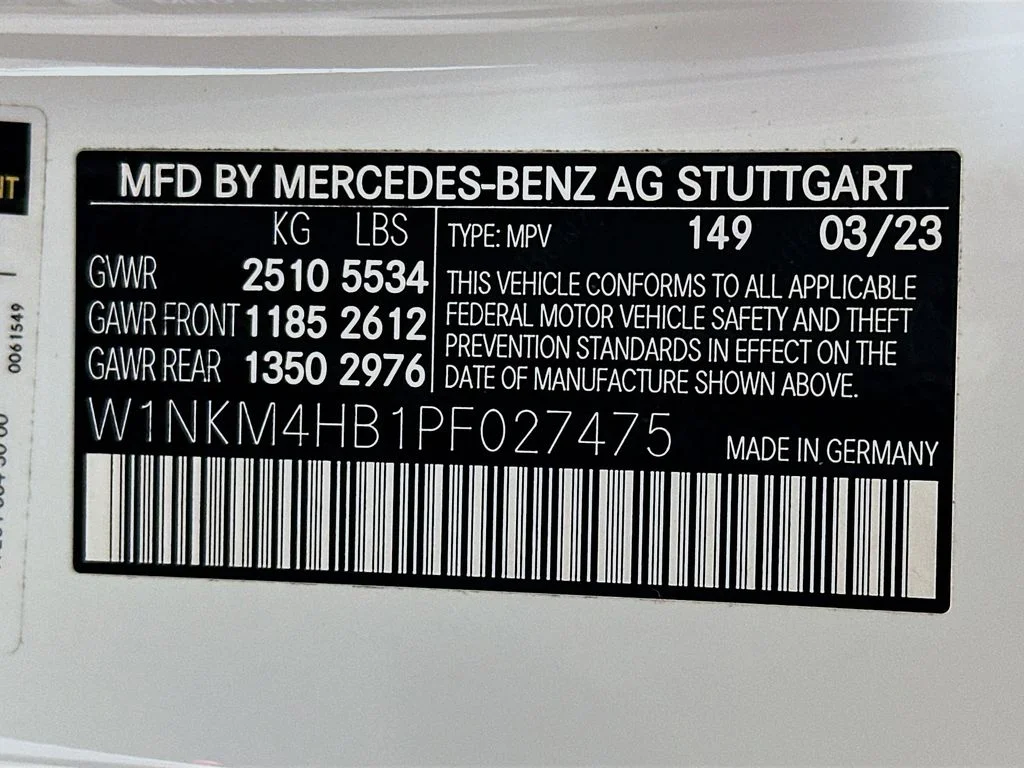 Used 2023 White Mercedes-Benz GLC 300 image 32