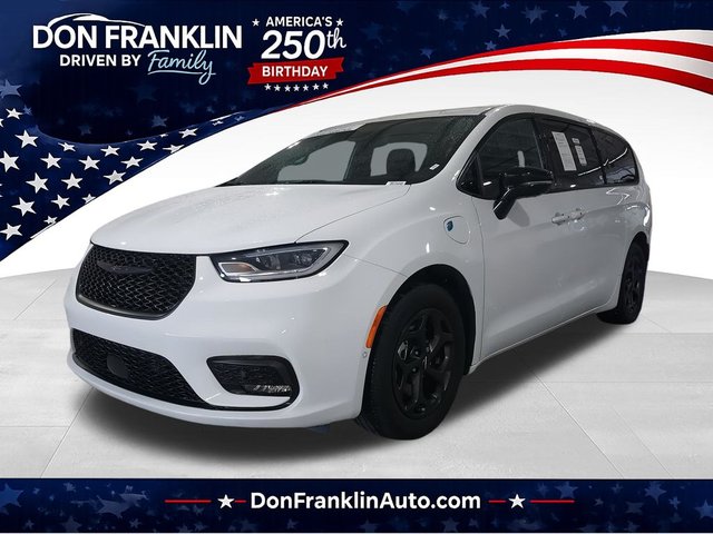 2024 Chrysler Pacifica Hybrid Select