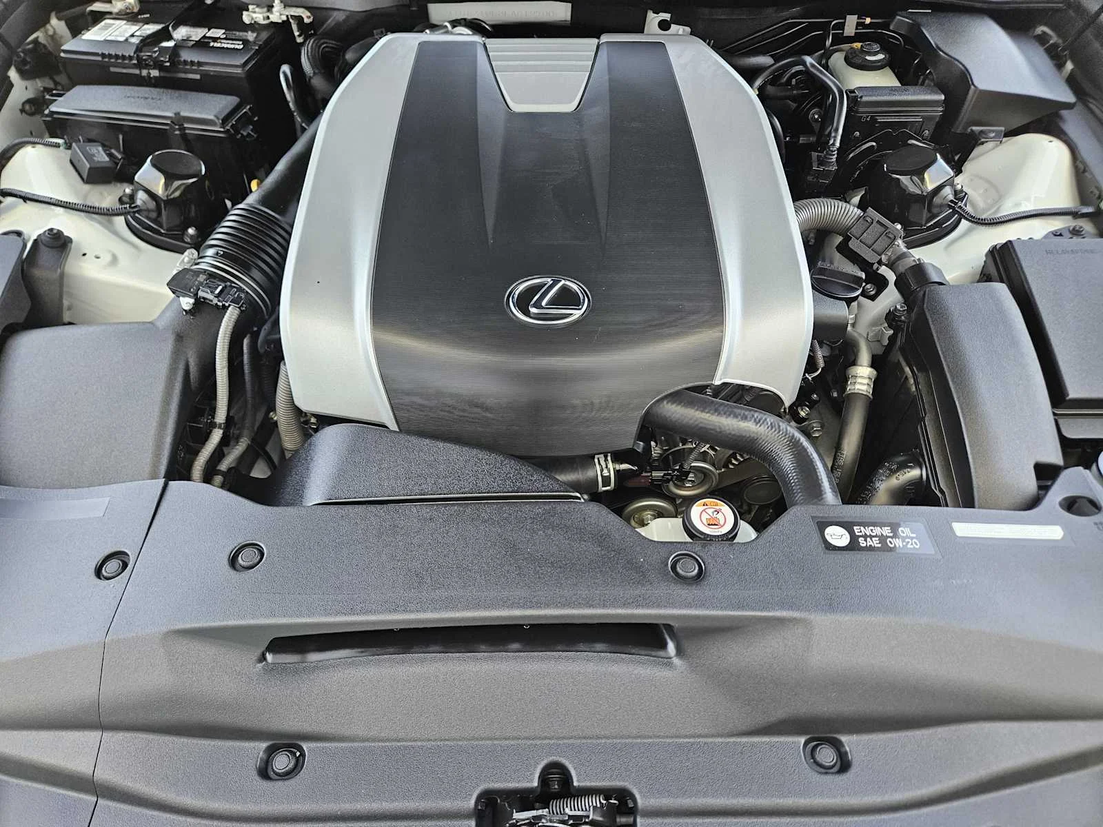 Certified Used 2020 ULTRA WHITE Lexus F SPORT image 23