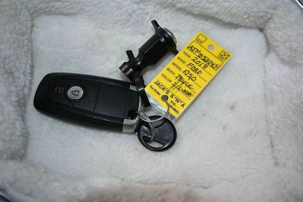Used 2018 Ingot Silver Ford Lariat image 21
