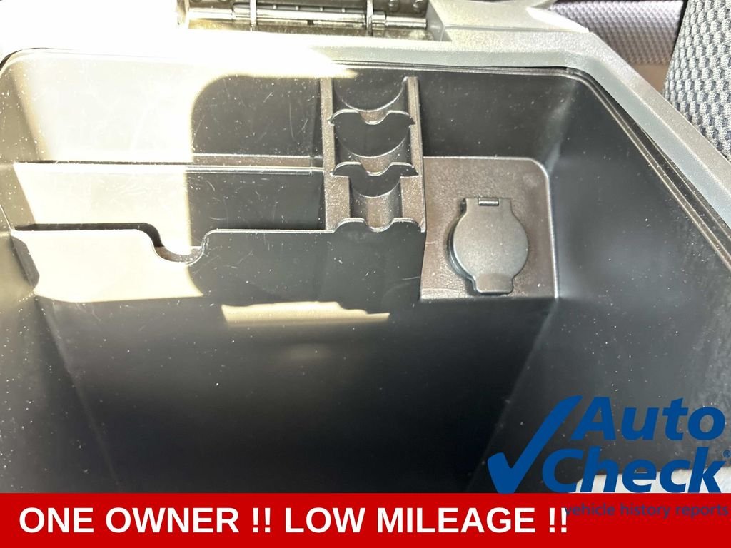 Used 2020 Silver Nissan SV image 17
