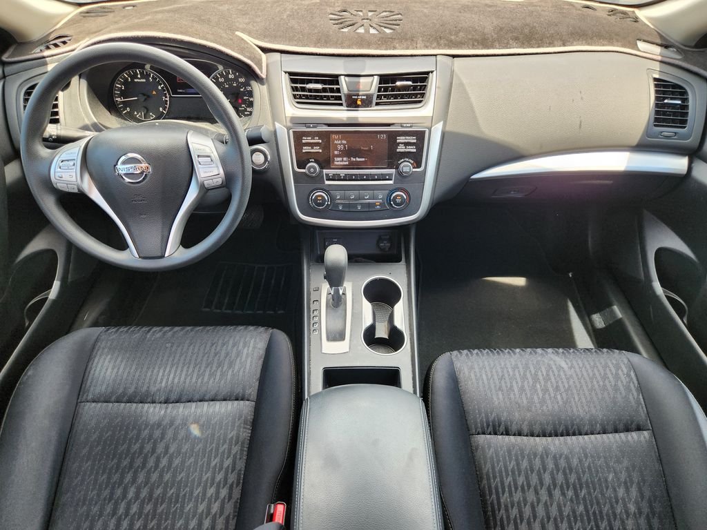 Used 2017 Pearl White Nissan 2.5 S image 27