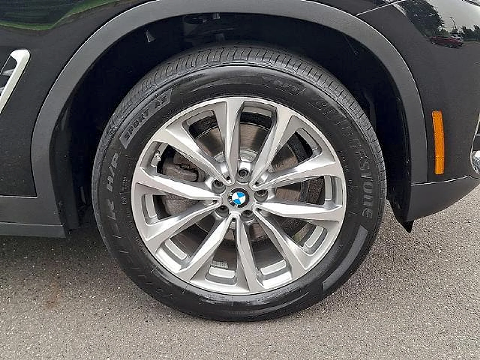 Used 2019  BMW xDrive30i image 26
