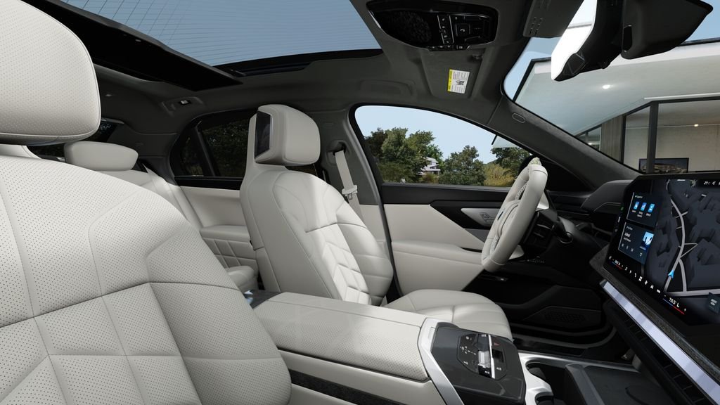 New 2027 Vancouver Green Metallic BMW 740 image 9