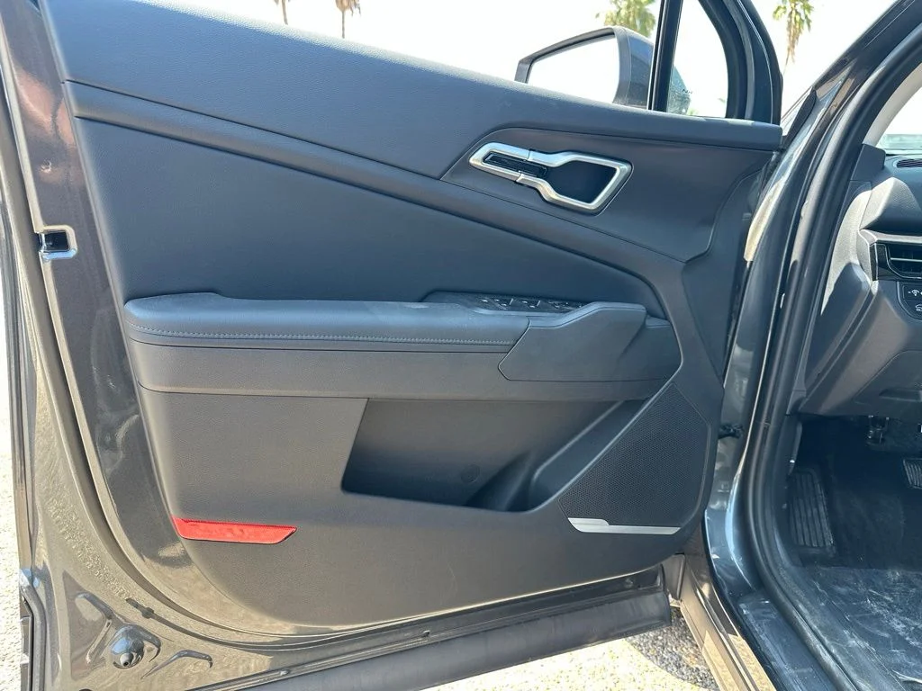 New 2026 Gray Kia EX image 7