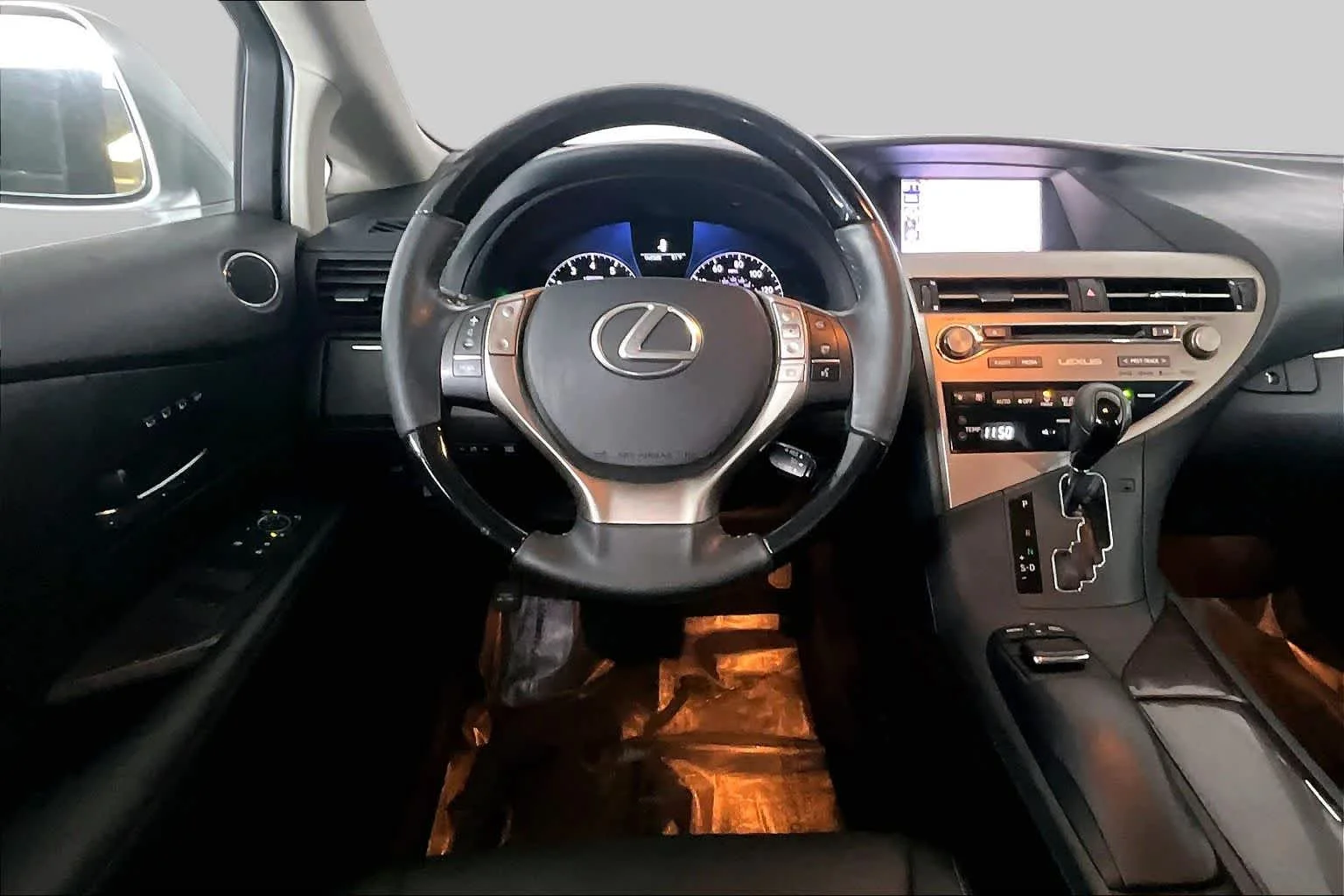 Used 2015 Silver Lining Metallic Lexus  image 6