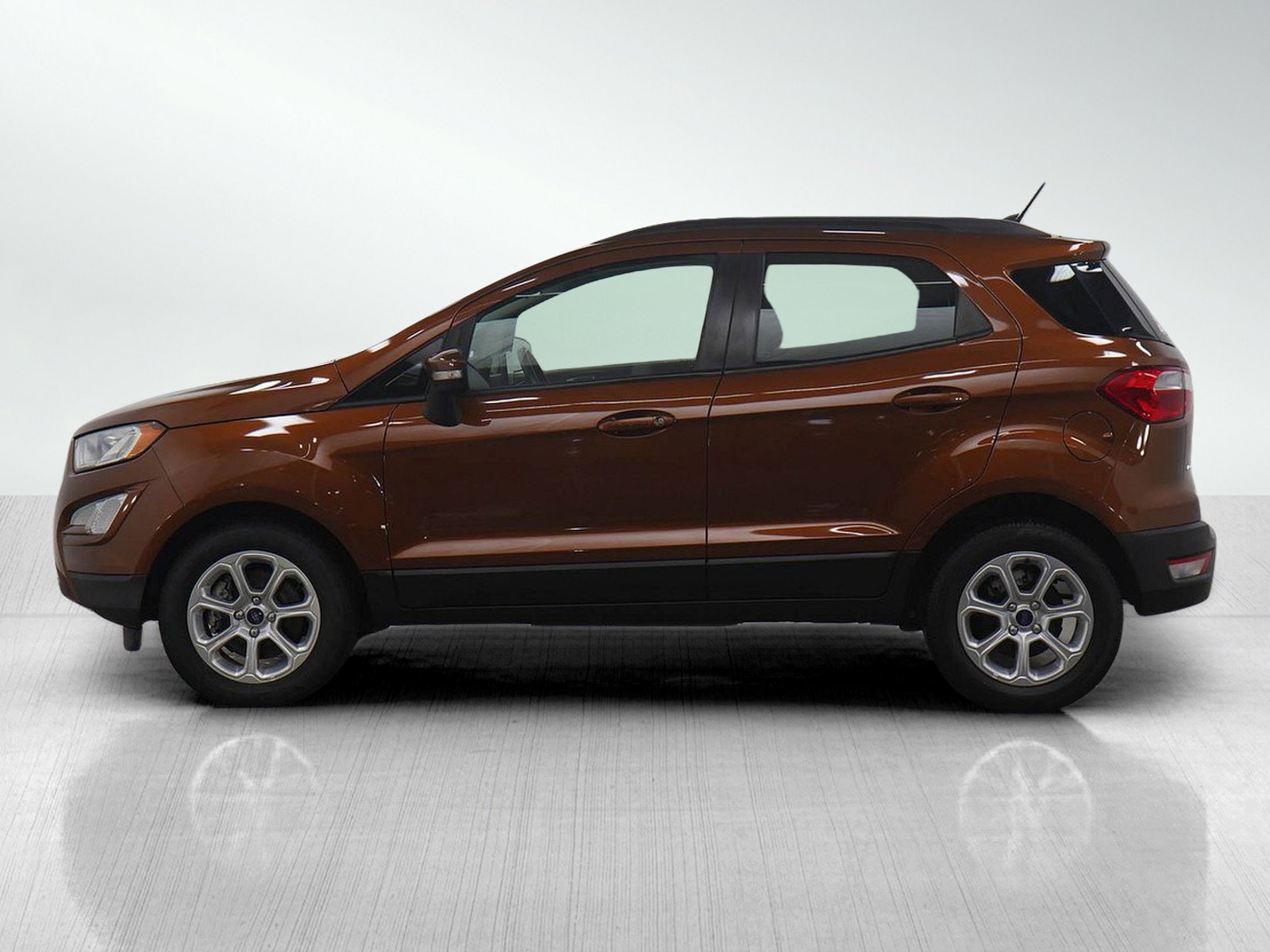 Used 2019 Ford Ecosport SE with VIN MAJ3S2GE7KC309573 for sale in Burnsville, Minnesota