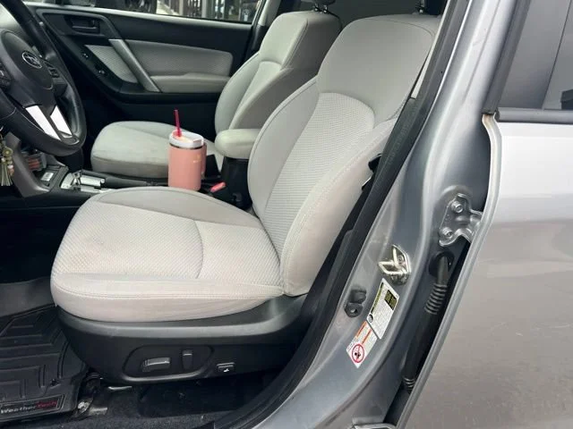 Used 2017 Ice Silver Metallic Subaru Premium image 5