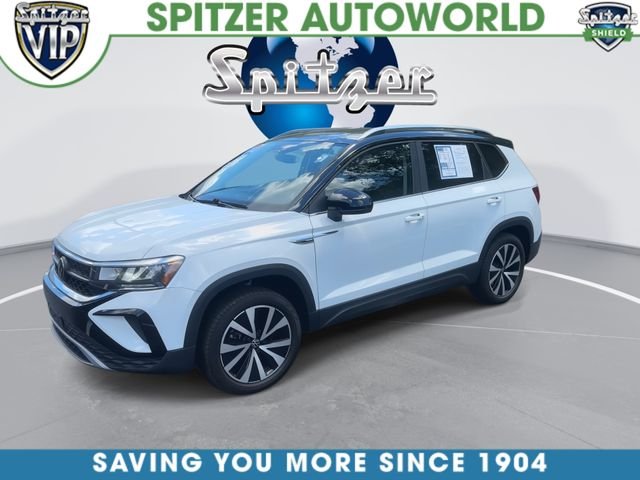 Used 2023 White Volkswagen 1.5T SE image 5